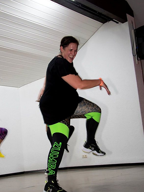 Energiegeladene Zumba®-Stunde im Westerwald