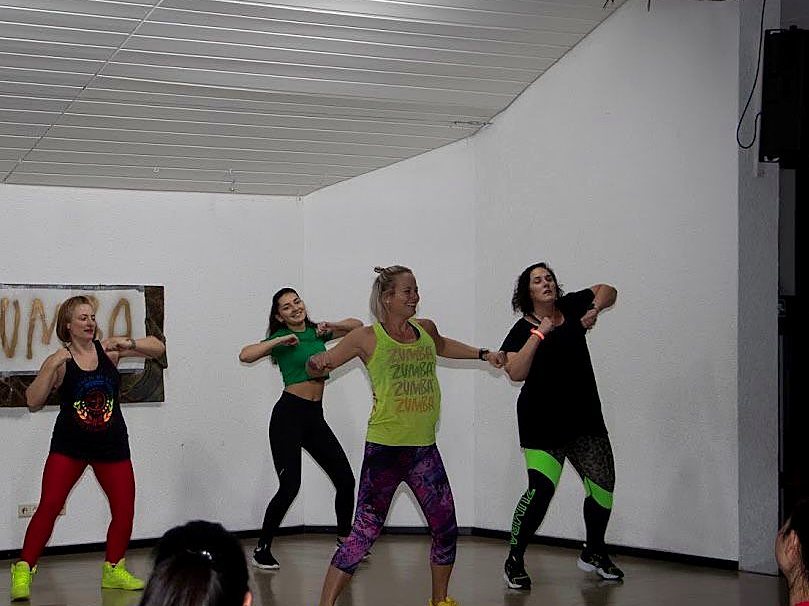 Zumba® in der Gruppe, Studio im Westerwald